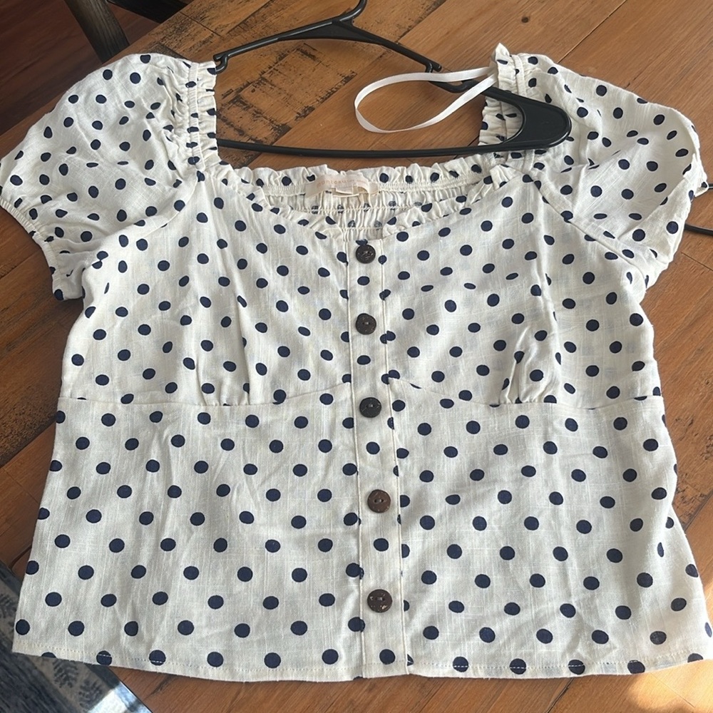 NWOT Polka dot top!